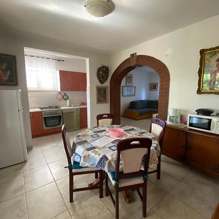 Marija Apartment Ровин Екстериор снимка